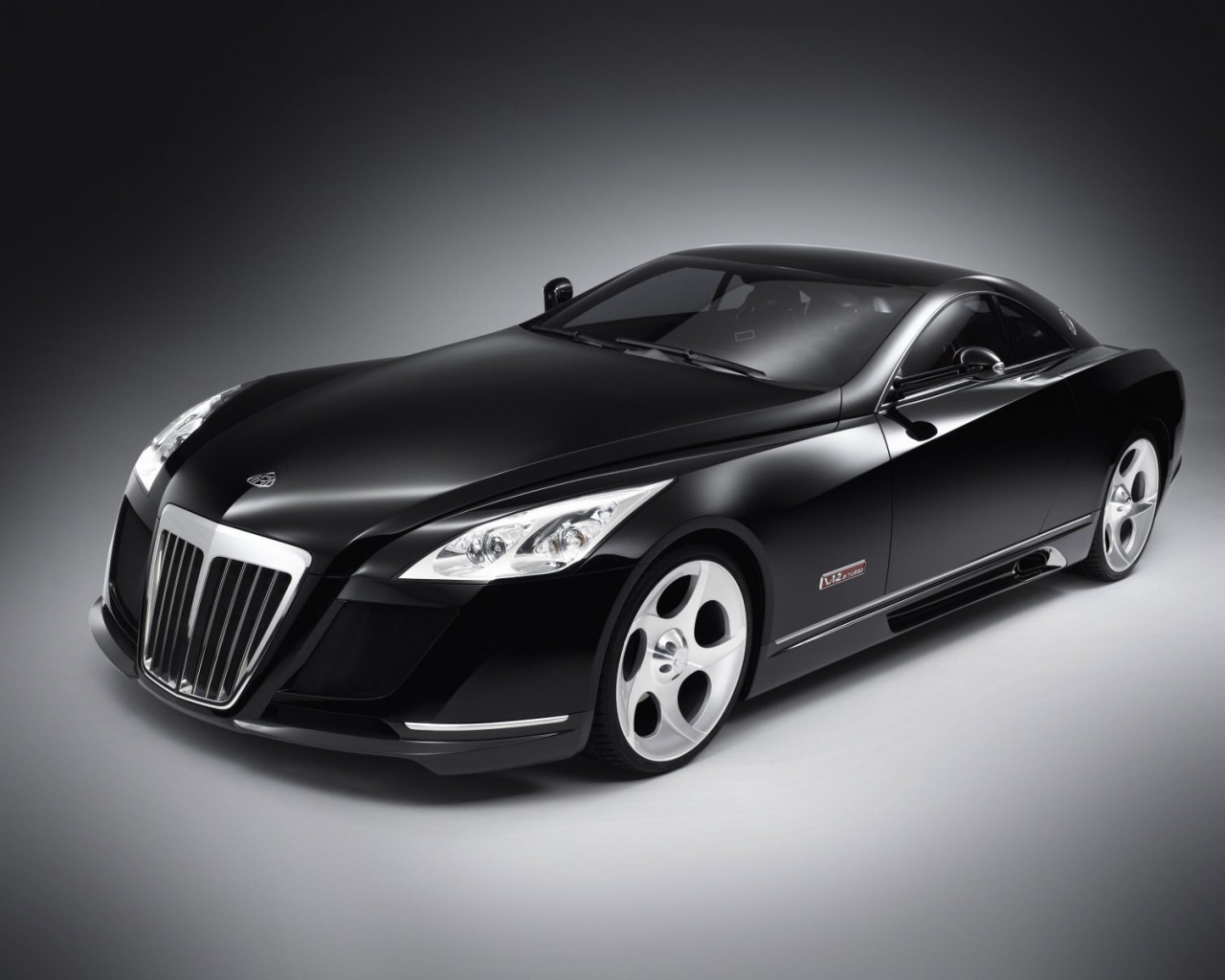   Новая машина Maybach  Exelero