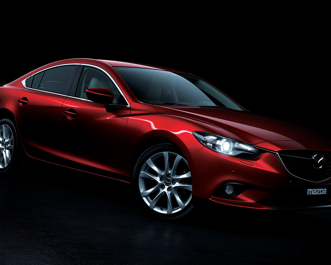 Новая машина Mazda 6