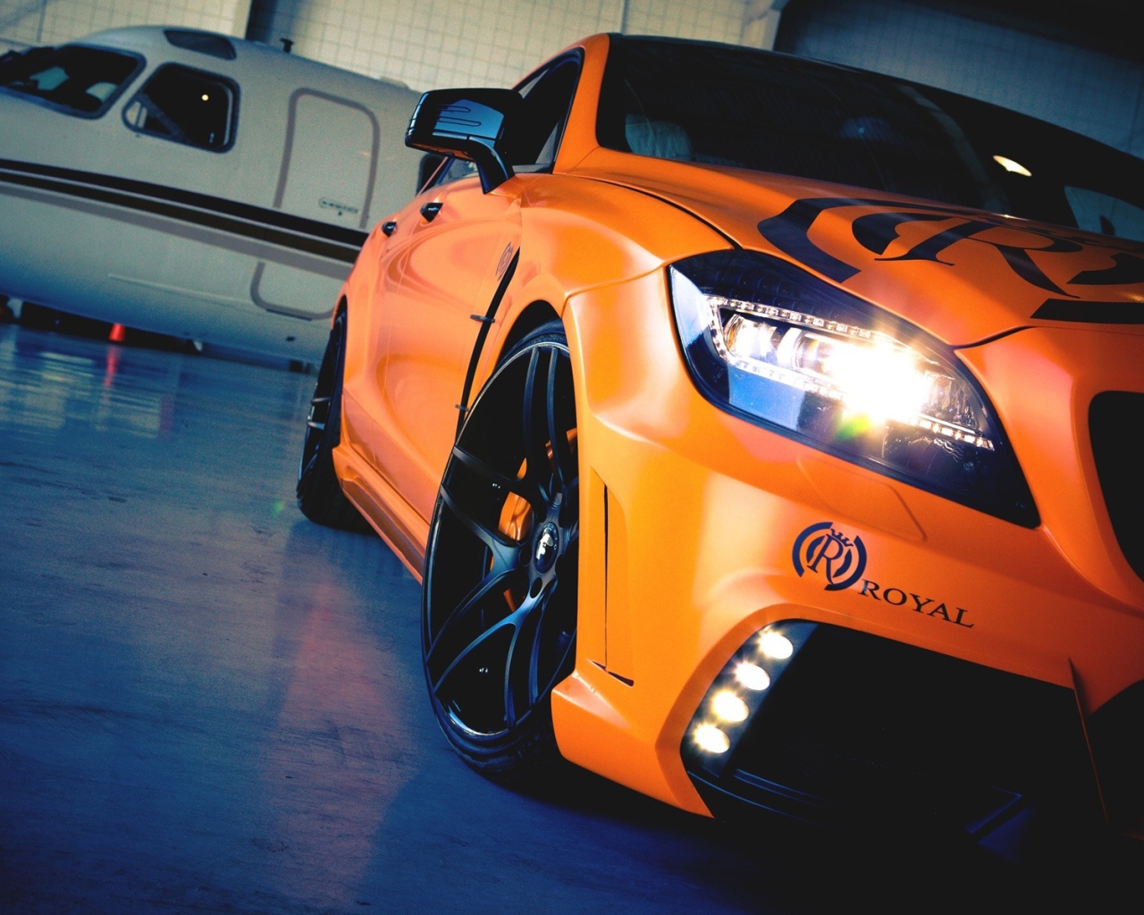 Mercedes-Benz CLS королевский