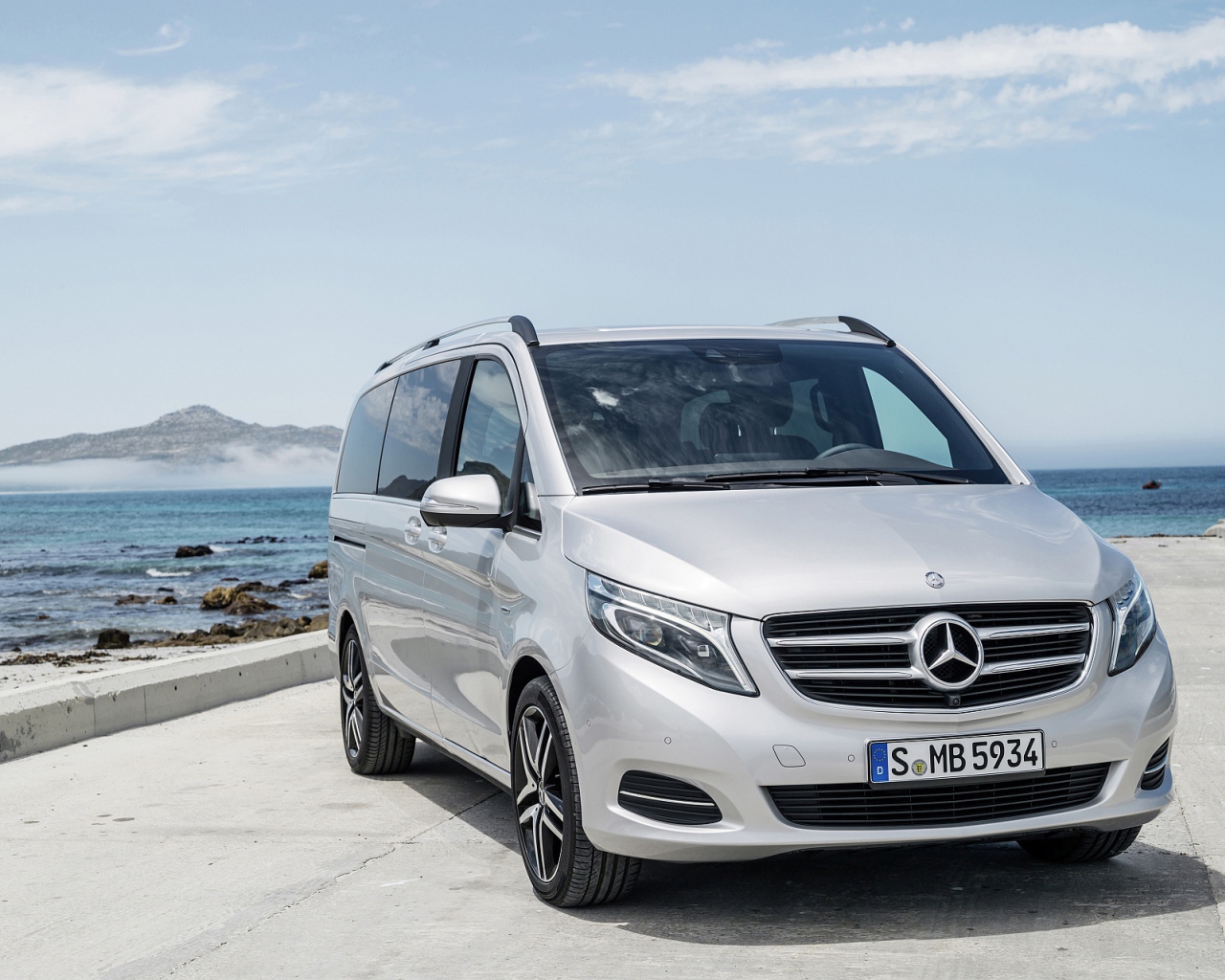 Новый автомобиль Mercedes V-Class 2014