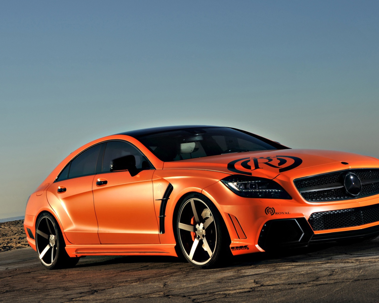 Королевский MERCEDES BENZ