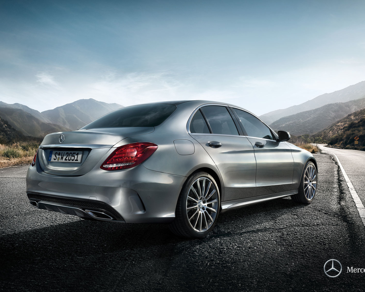 Тест драйв автомобиля Mercedes C-Class 2014