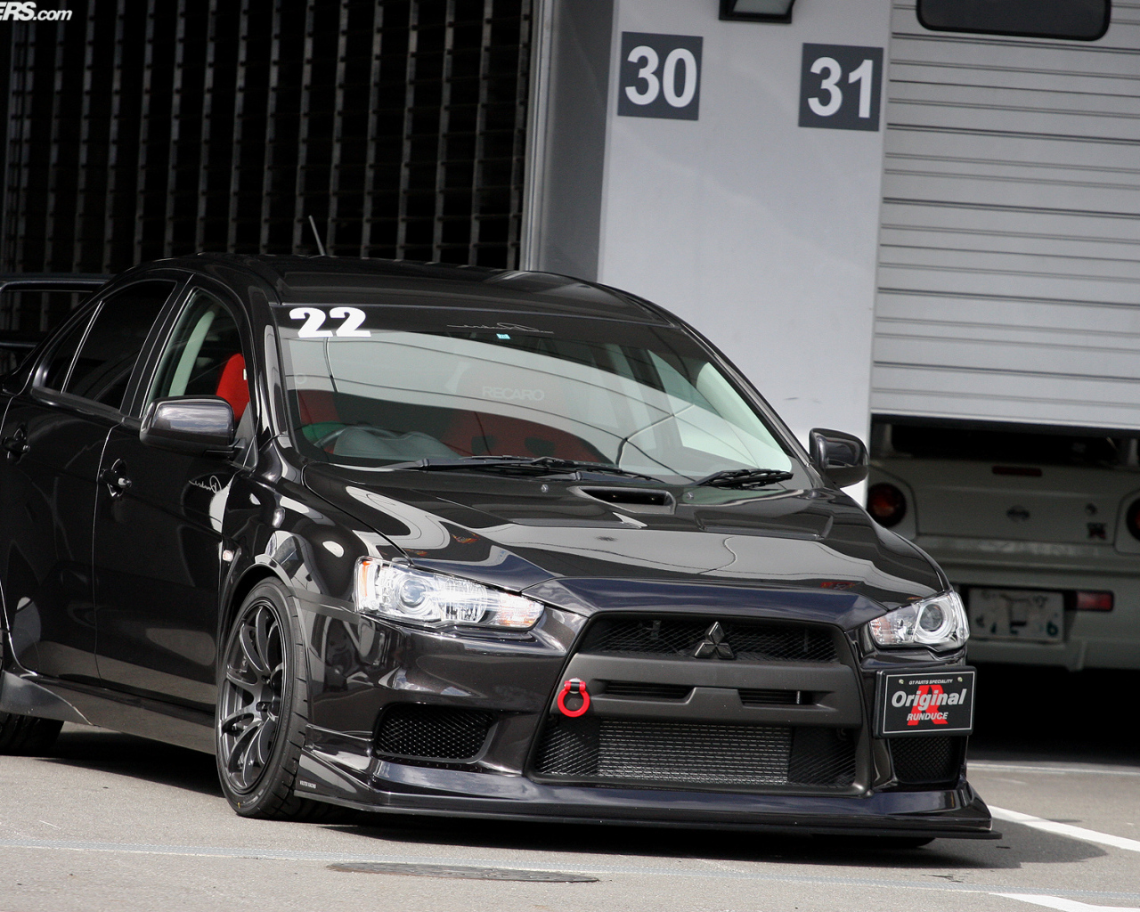 Автомобиль  Mitsubissshi Evo