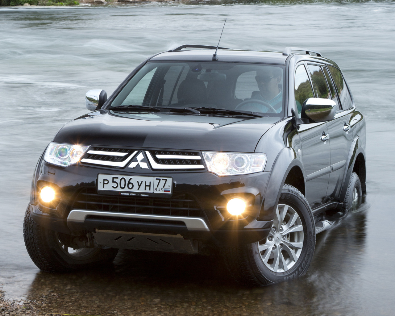 Новый автомобиль Mitsubishi Pajero Sport