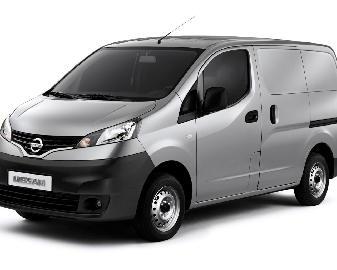 Новый автомобиль Nissan NV200