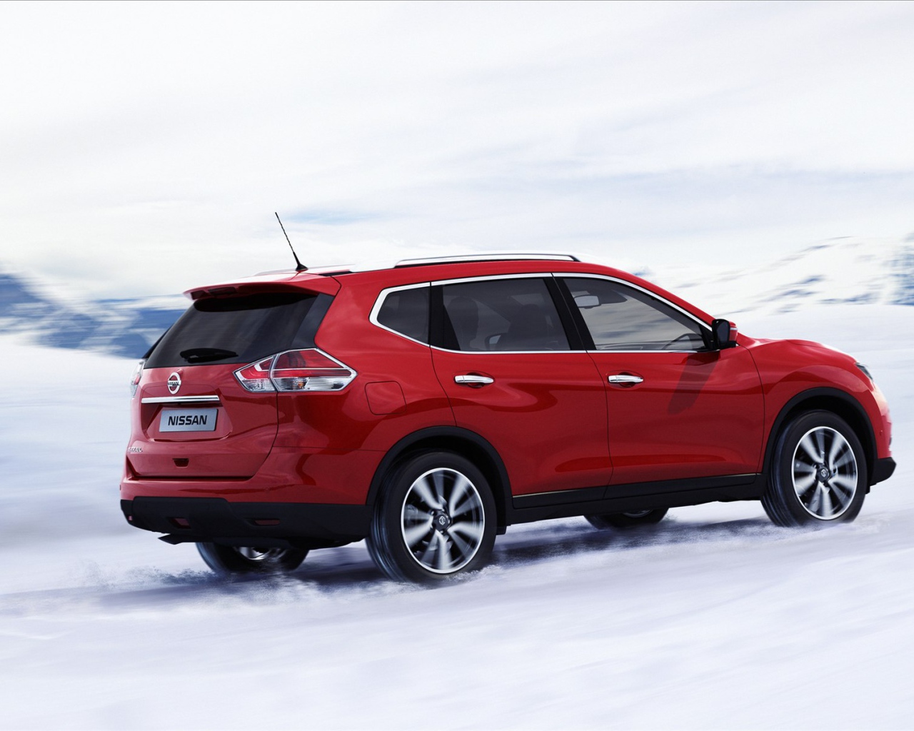 Надежный автомобиль Nissan X-Trail