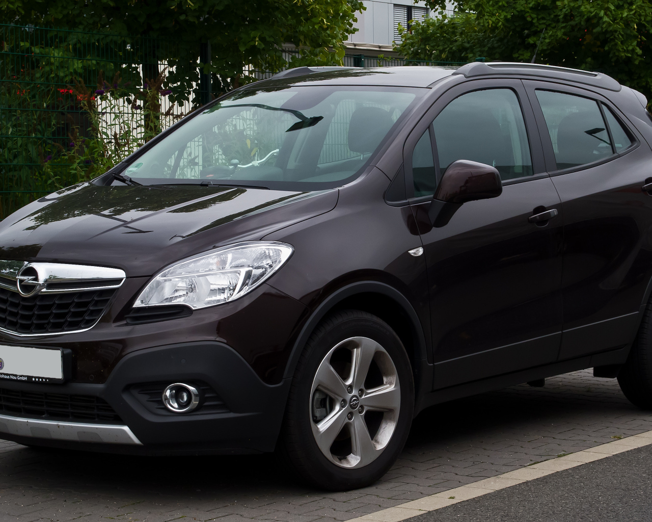 Автомобиль марки Opel  модели Mokka
