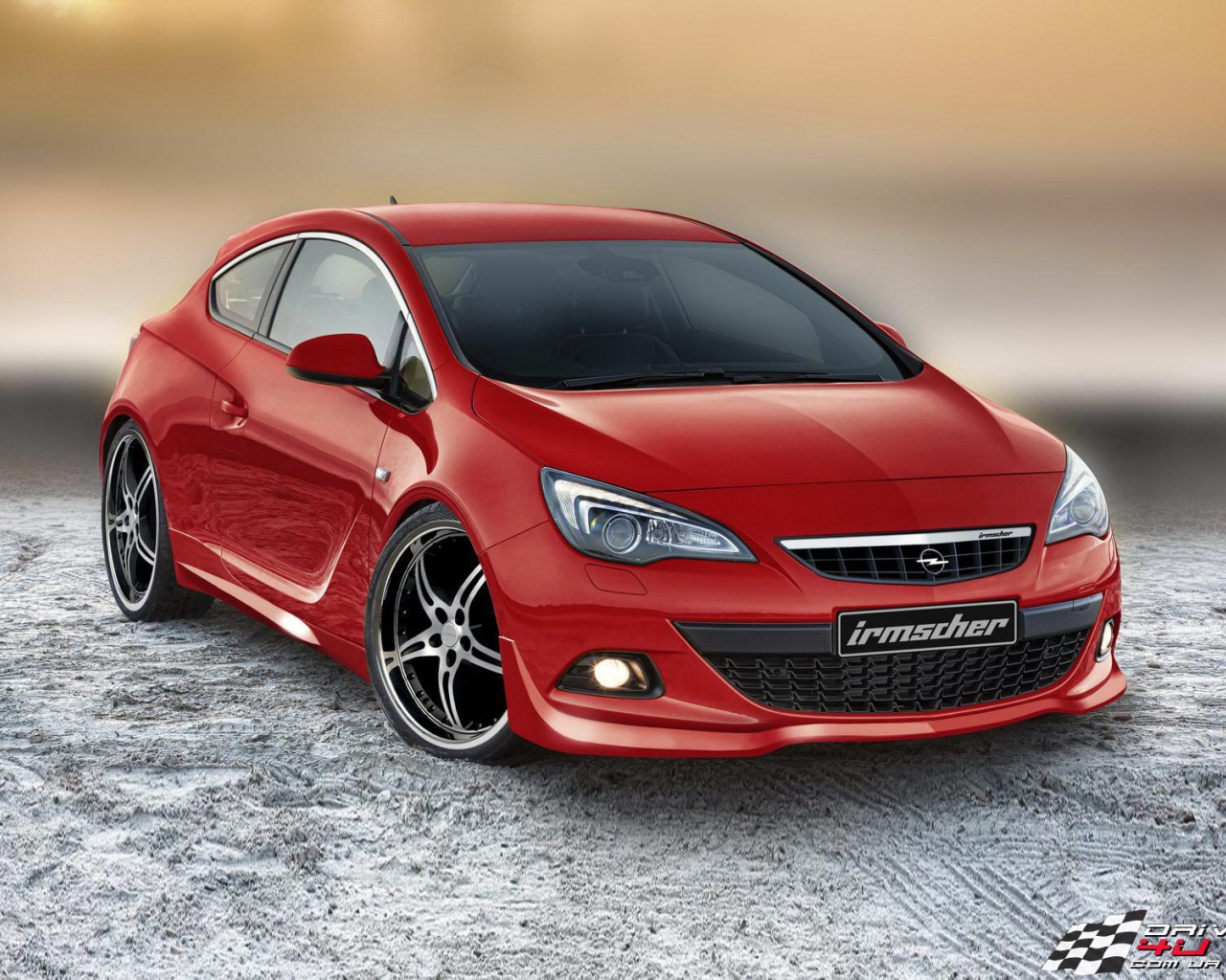 Новая машина Opel Astra GTC 2014