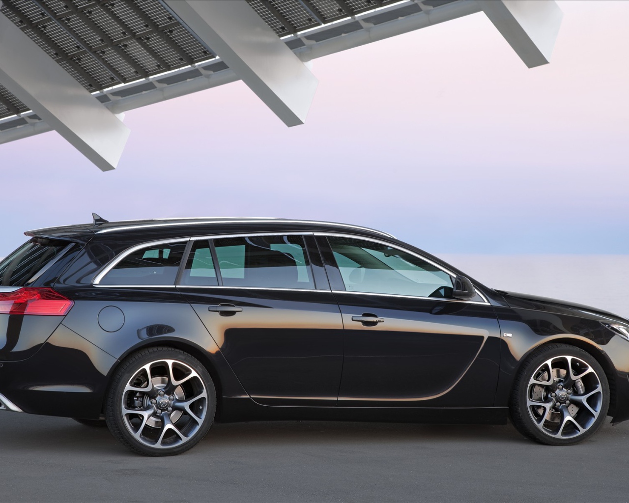 Фото автомобиля Opel Insignia