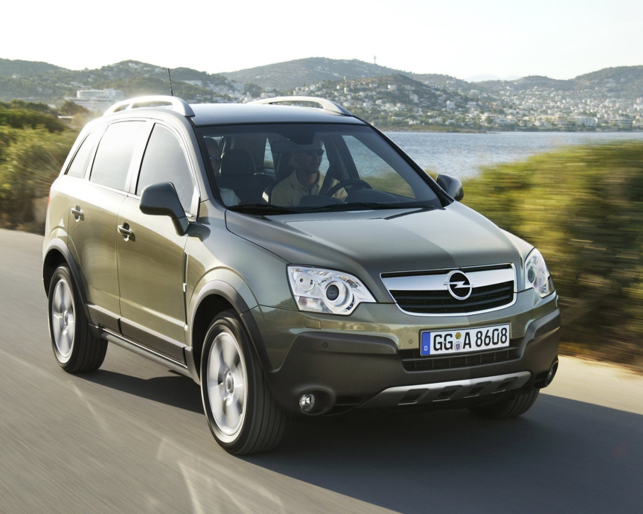 Тест драйв автомобиля Opel Antara