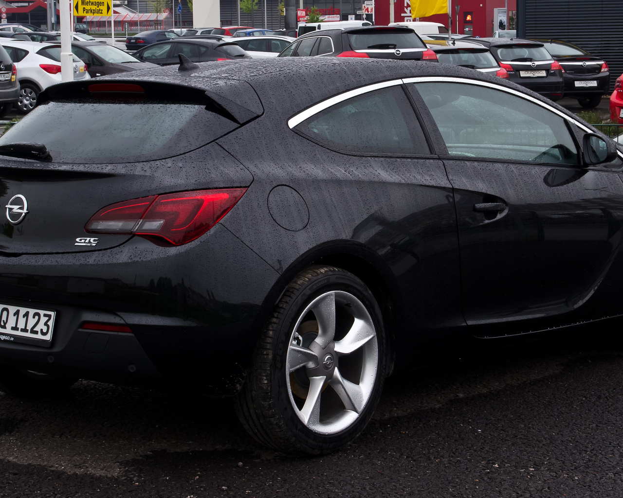 Новая машина Opel Astra GTC