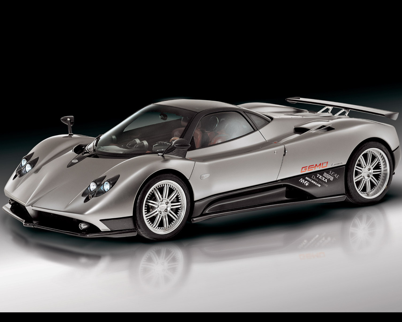 Надежная машина Pagani Zonda