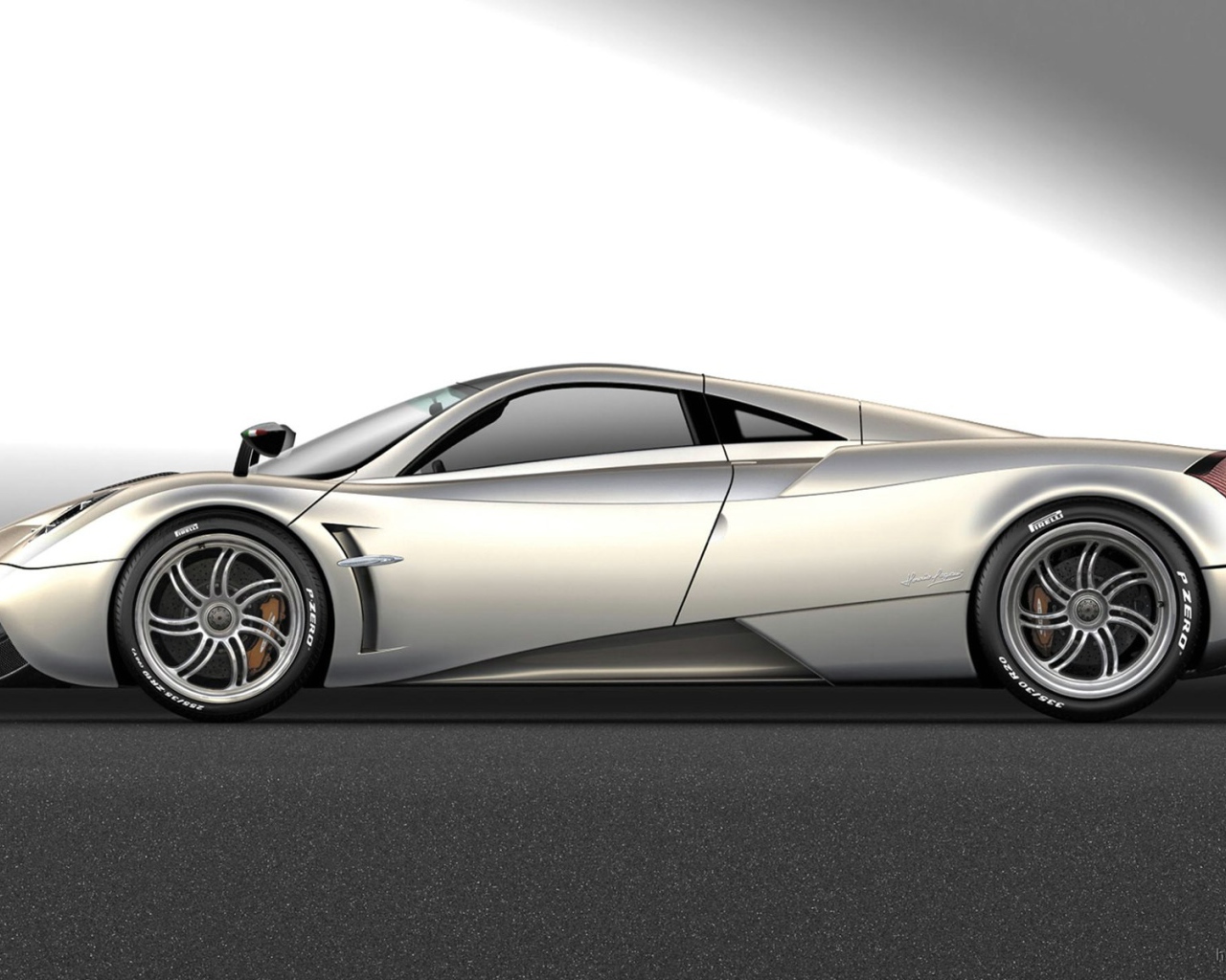 Новая машина Pagani Huayra