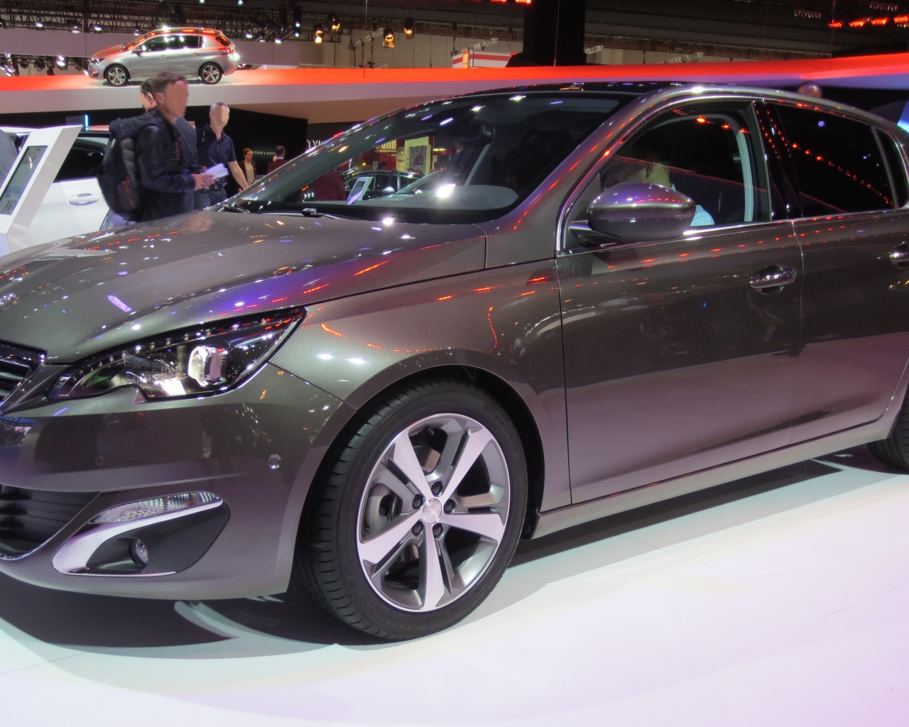 Блистательный Peugeot 308
