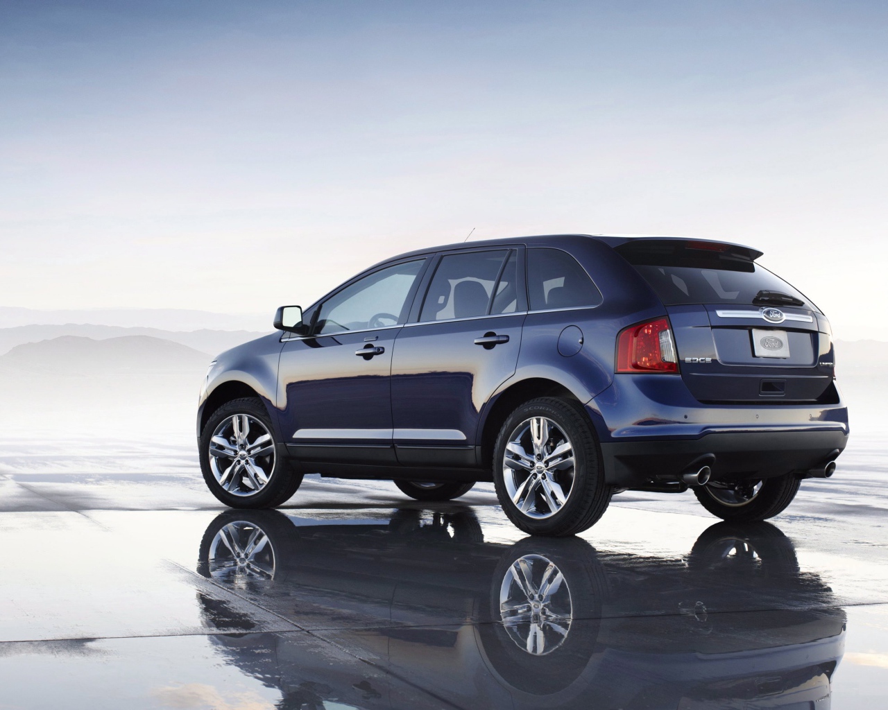 Новая машина Peugeot 6008 2014 