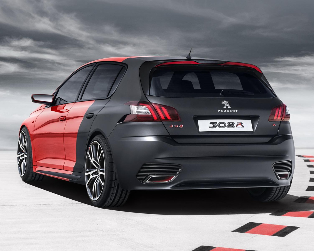 Неповторимый Peugeot 308