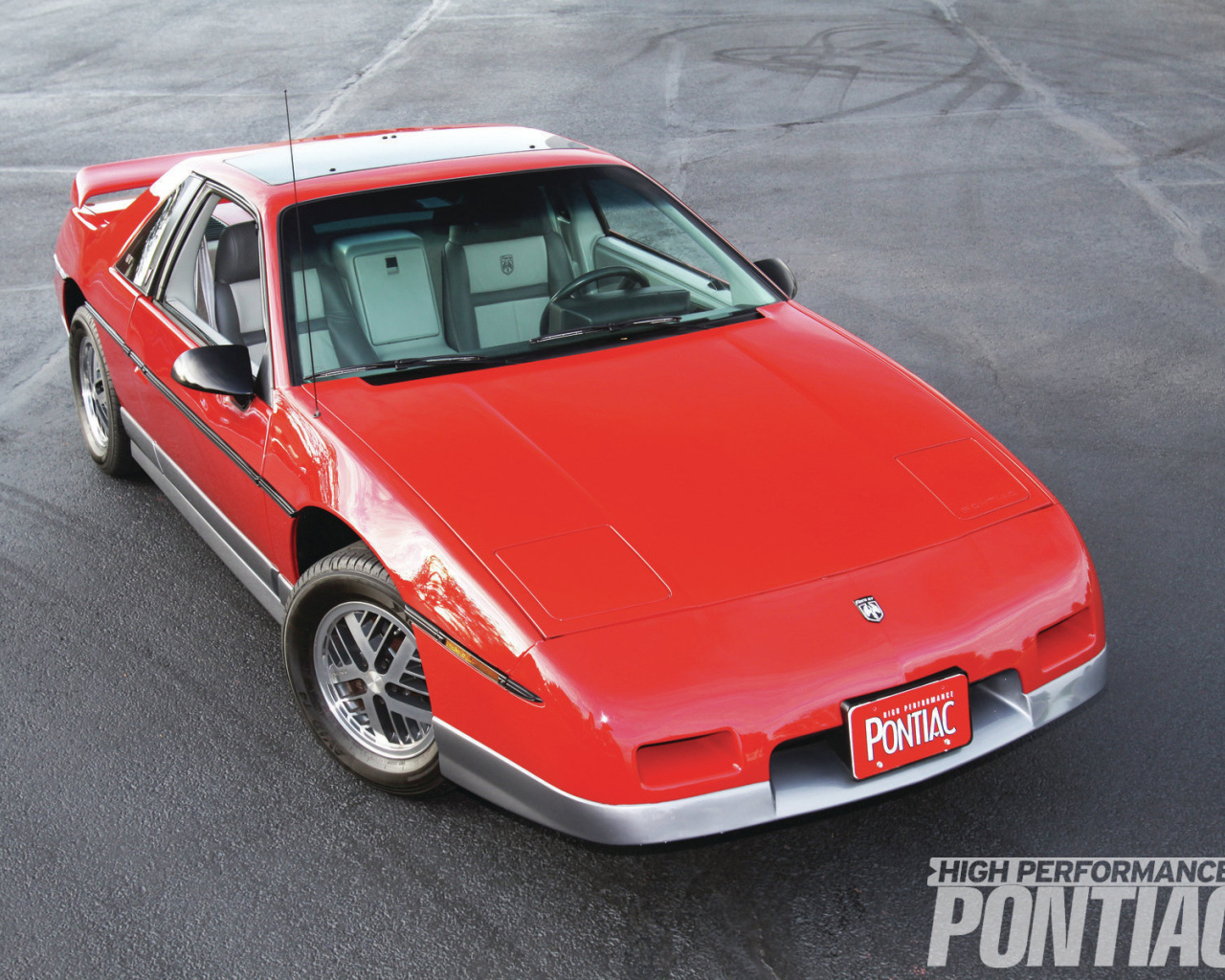 Новый автомобиль Pontiac Fiero