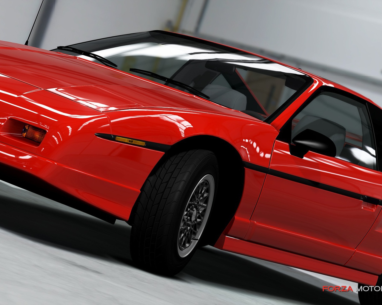 Новая машина Pontiac Fiero