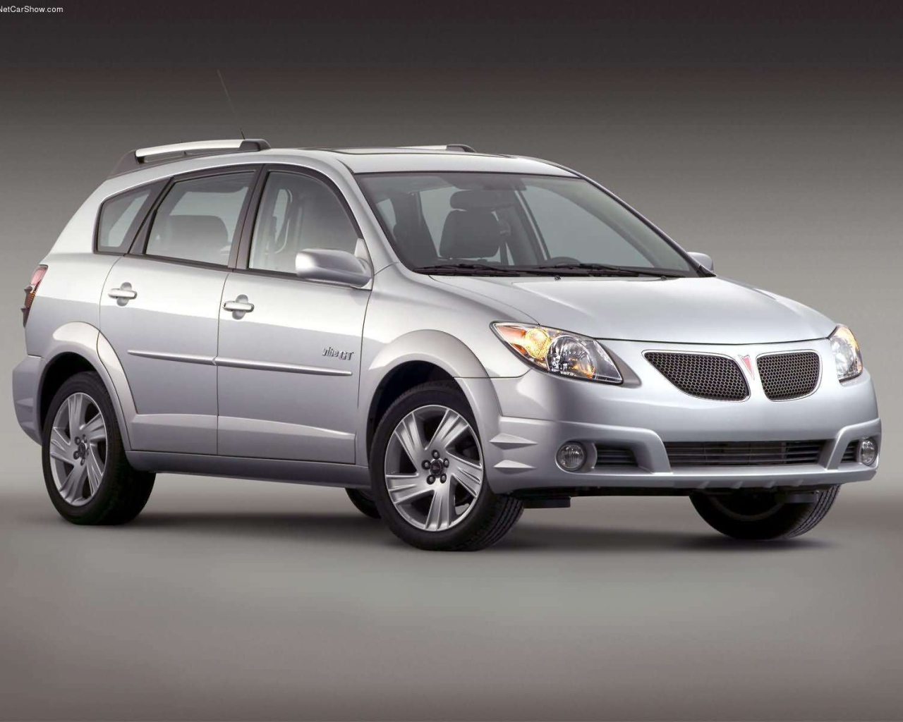 Новая машина Pontiac Vibe