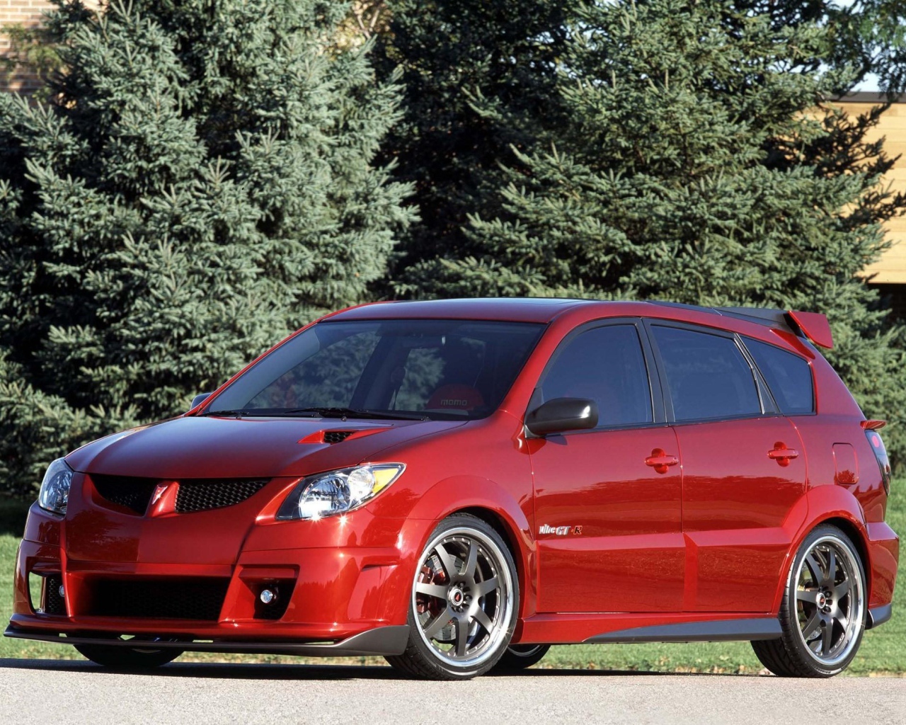Надежная машина Pontiac Vibe