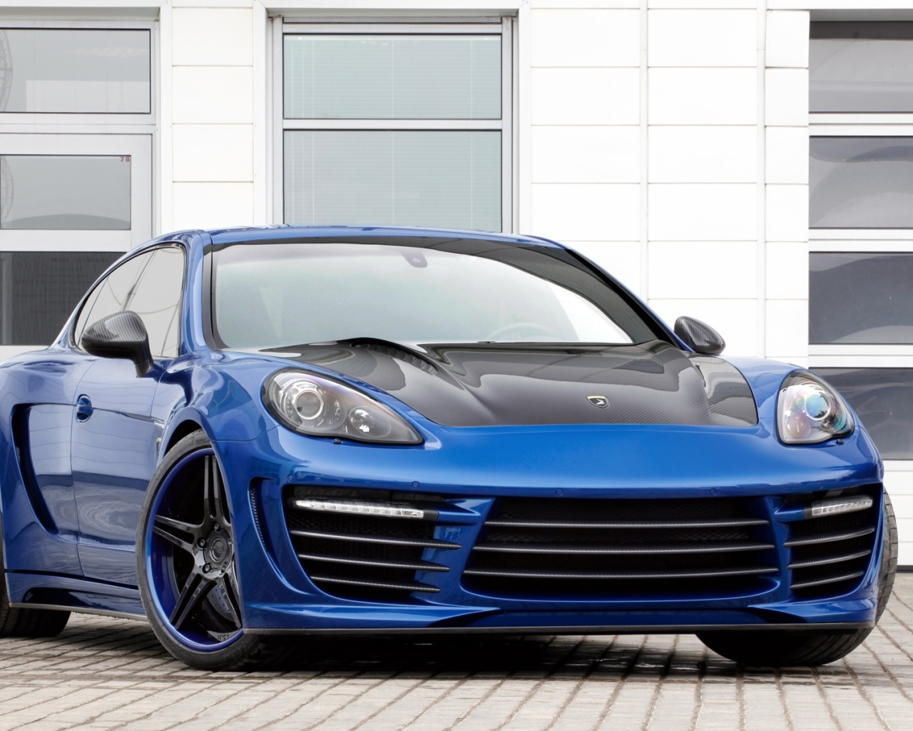 Порше панамера