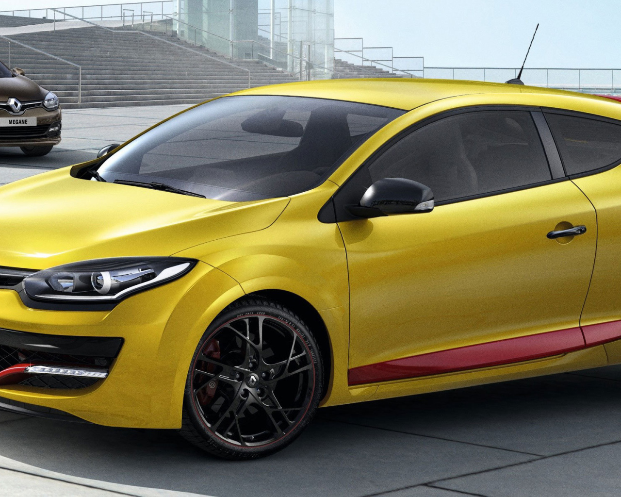 Новый автомобиль Renault Next Two 2014