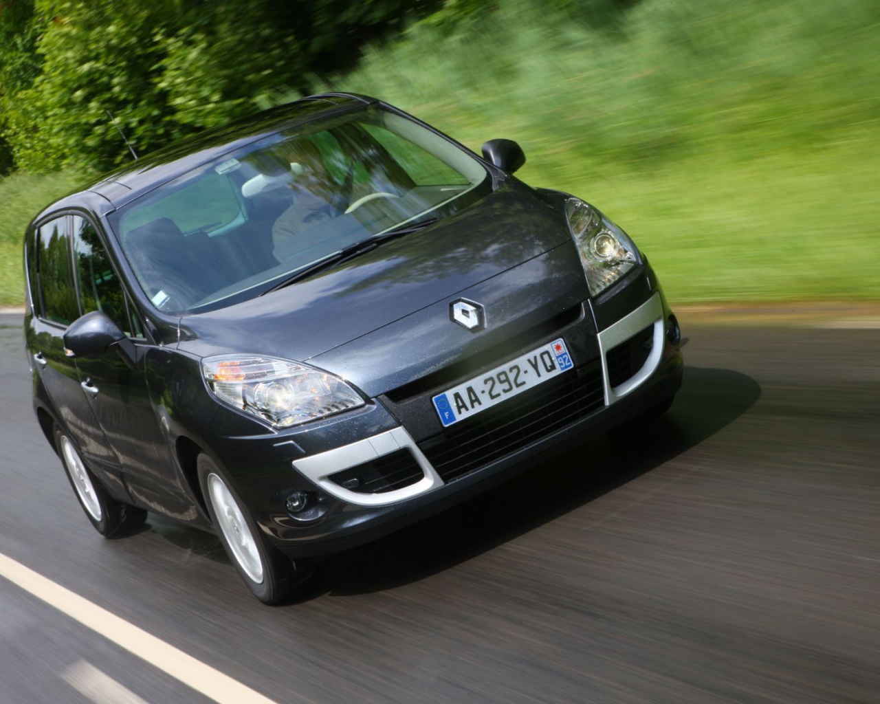 Новая машина Renault Scenic