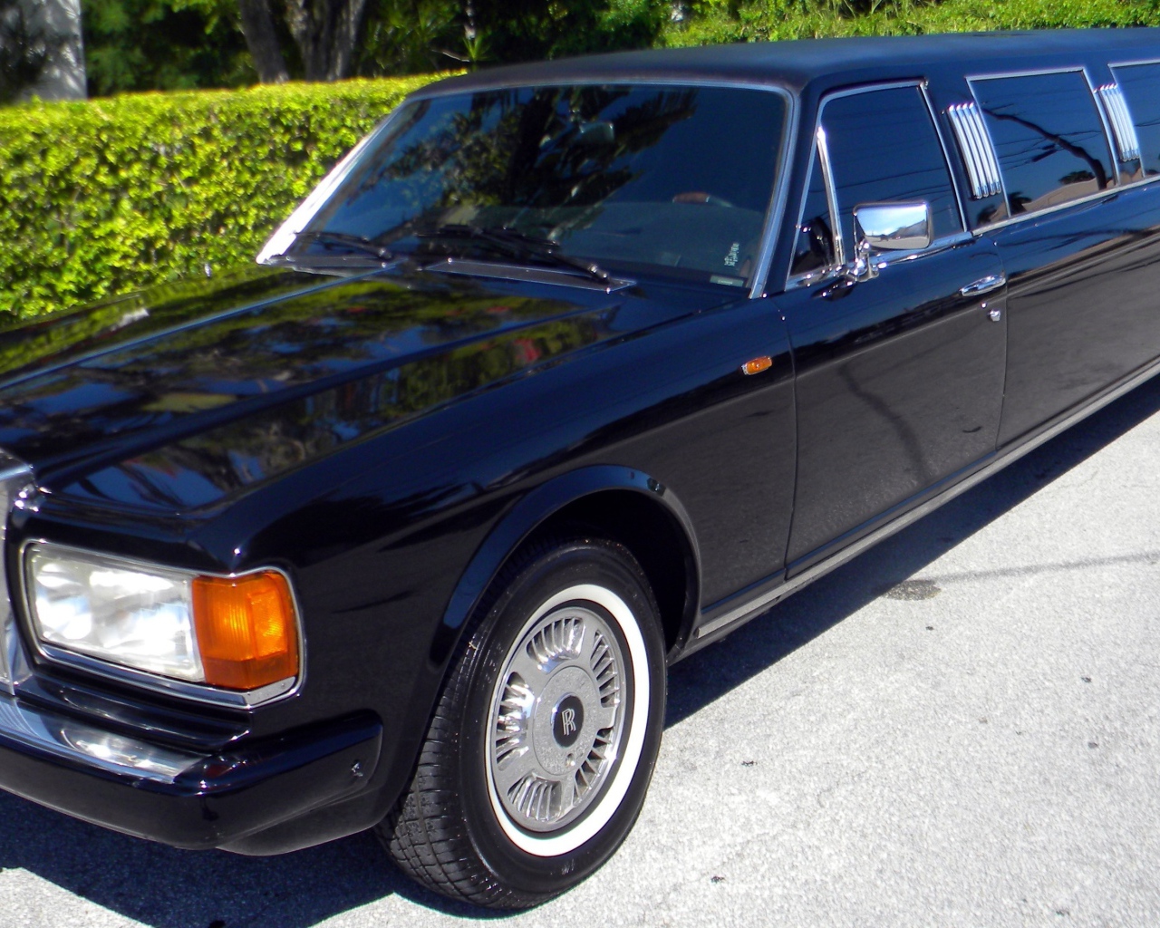 Тест драйв автомобиля Rolls Royce Silver Spirit