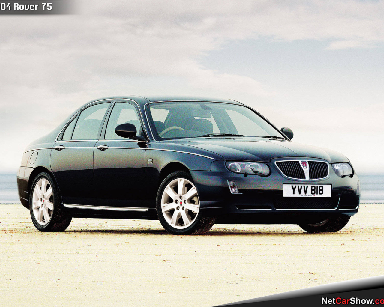 Красивый автомобиль Rover 75