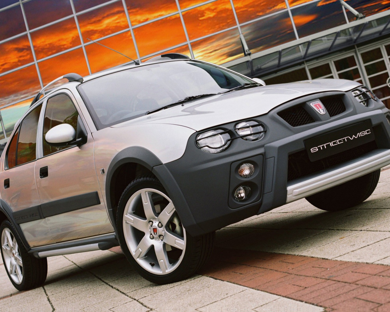 Тест драйв автомобиля Rover Streetwise