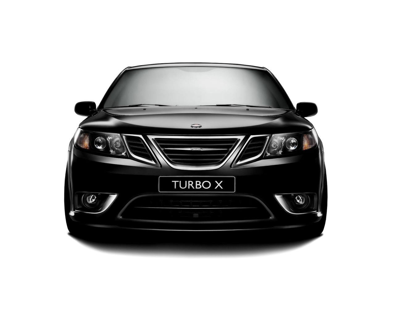 Автомобиль марки Saab модели 9-3