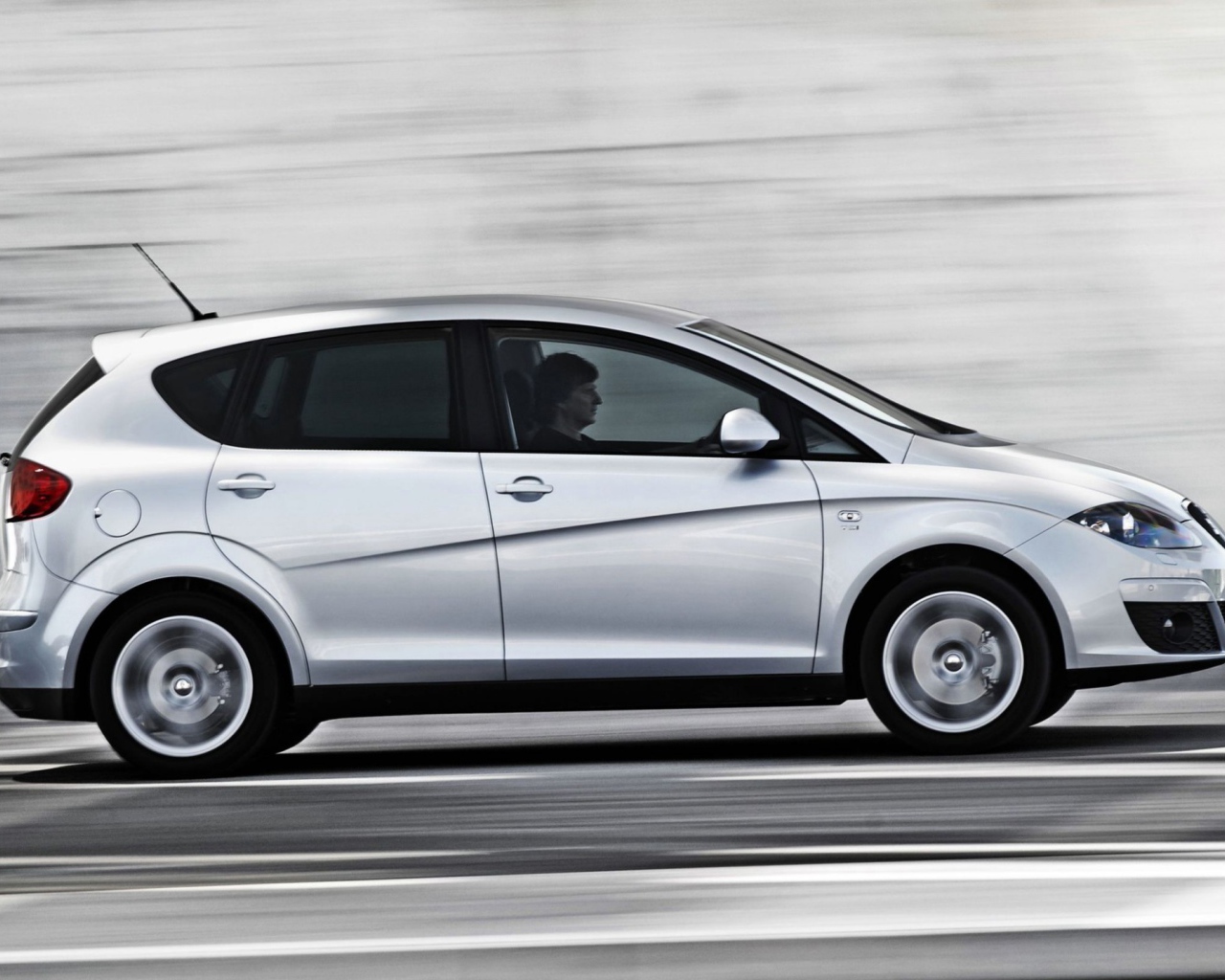  Красивый автомобиль Seat Altea в Москве