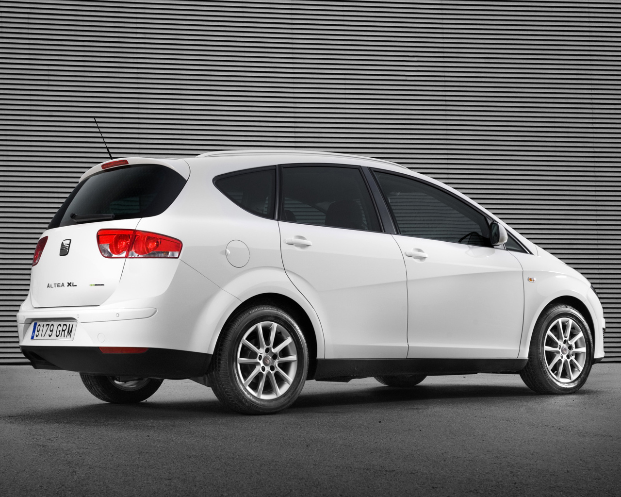 Тест драйв автомобиля Seat Altea