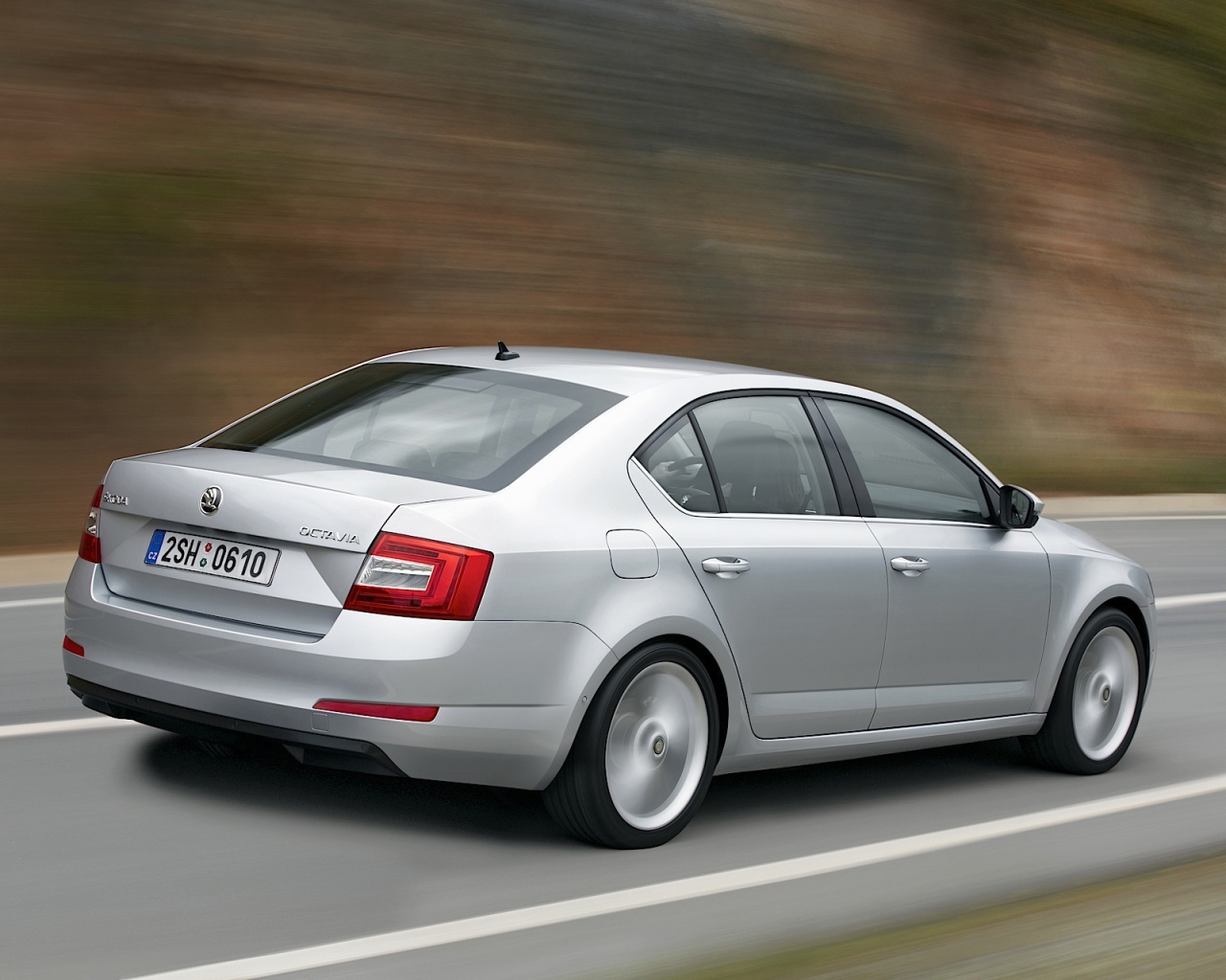 Фото автомобиля Skoda Octavia 2013