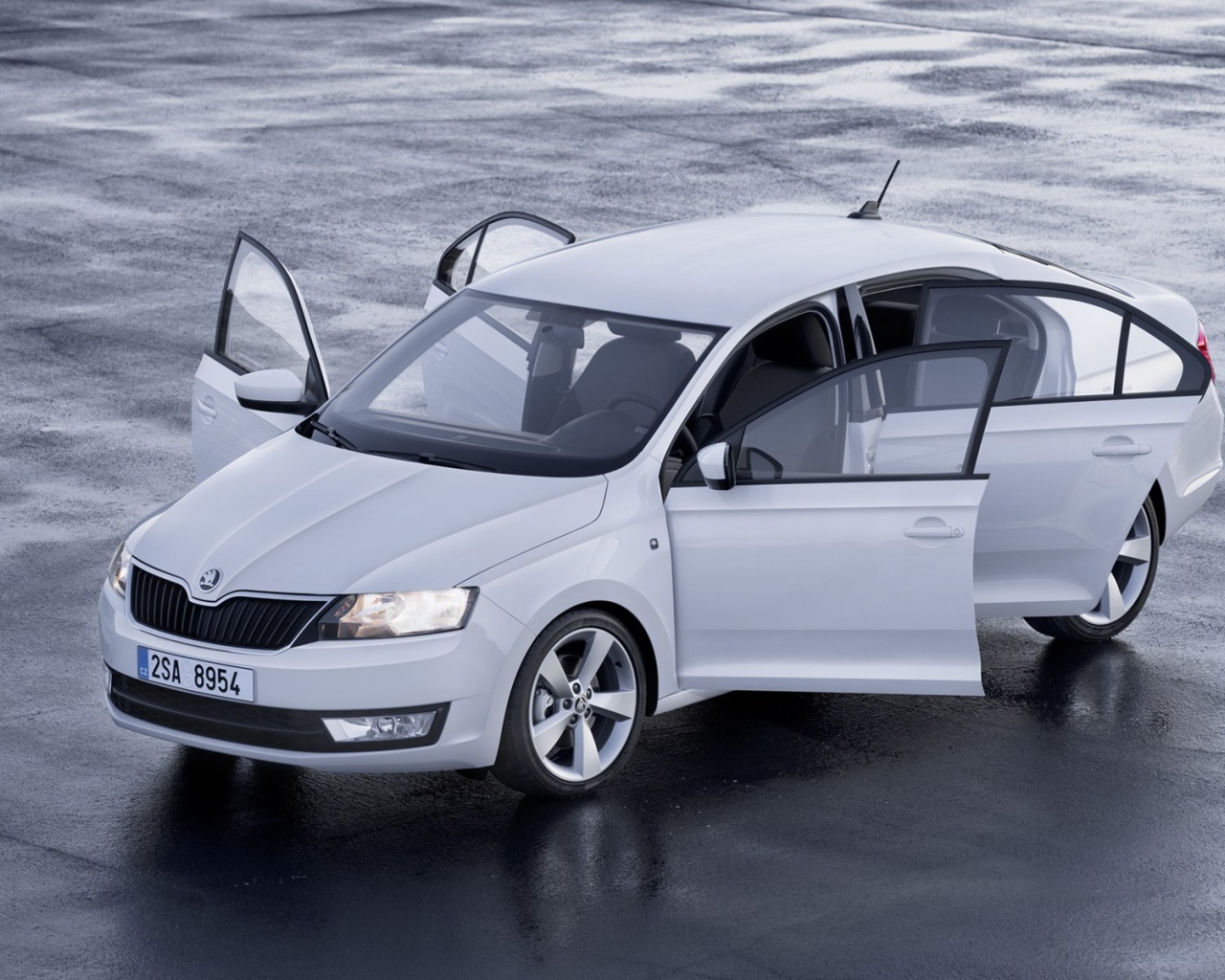 Надежный автомобиль Skoda Rapid