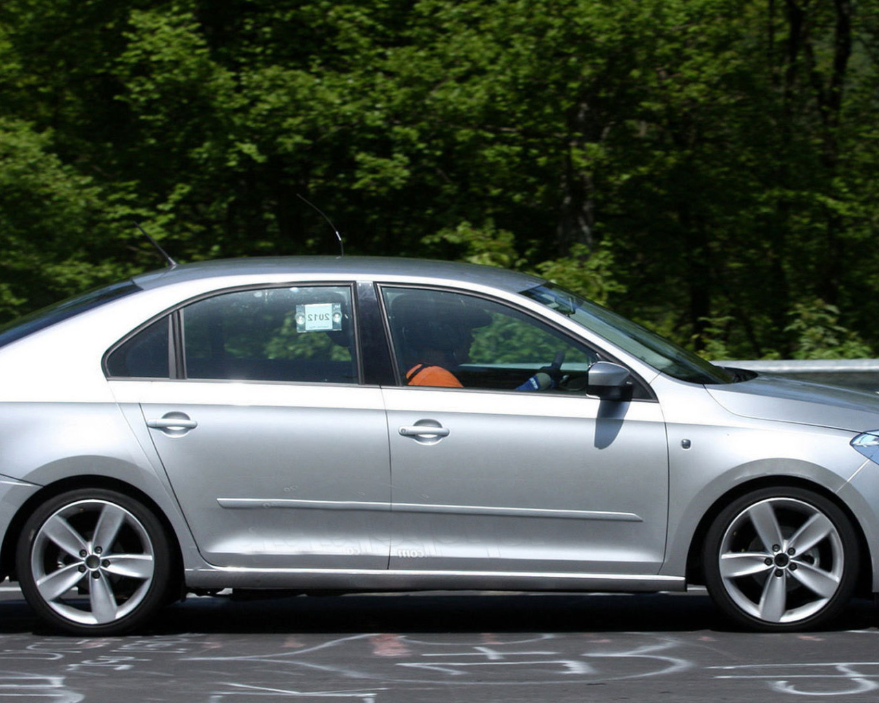 Надежная машина Skoda Rapid