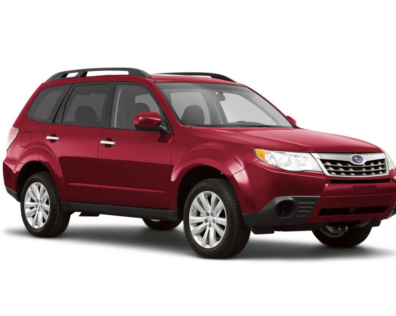 Автомобиль марки Subaru модели Forester 2013