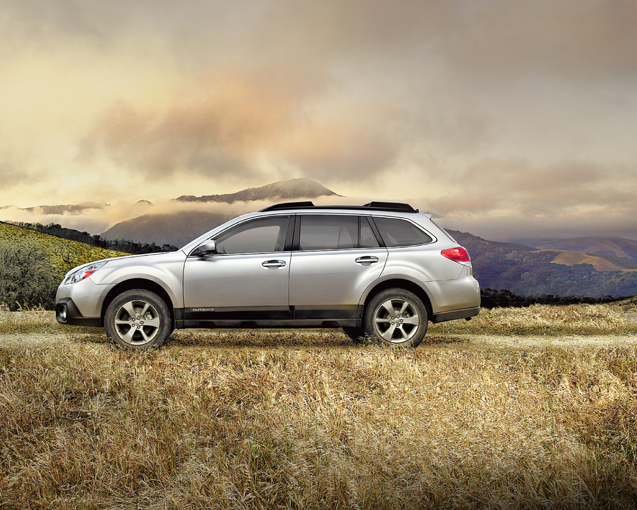 Автомобиль марки Subaru модели Outback