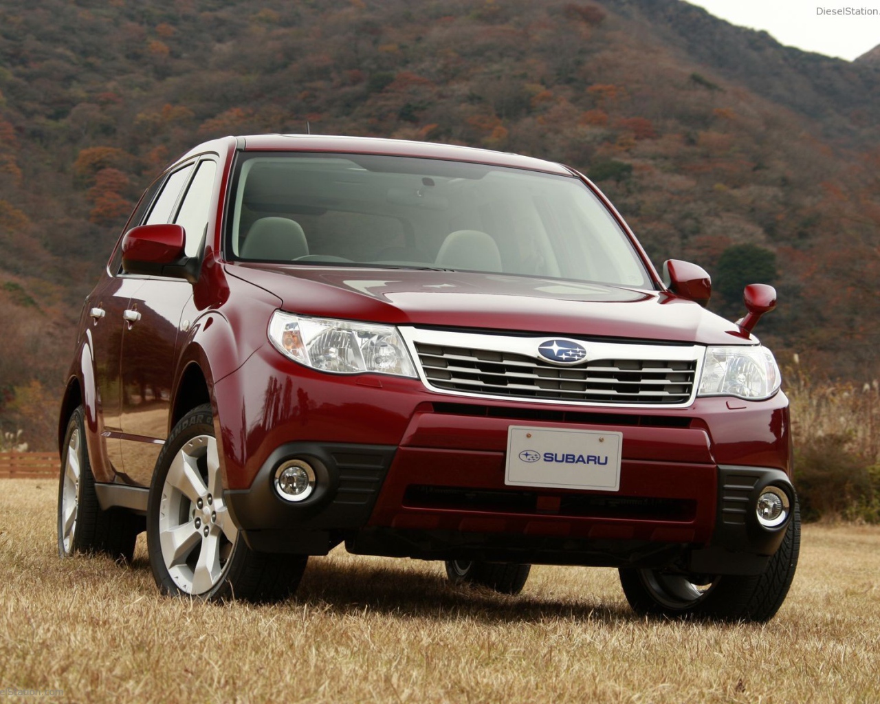 Надежный автомобиль Subaru Forester 2013