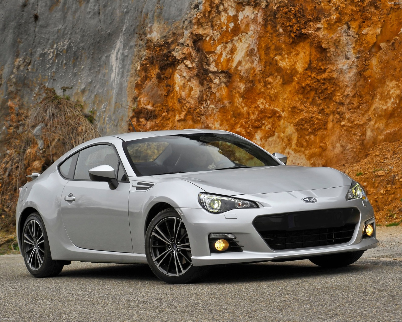 Тест драйв автомобиля Subaru BRZ