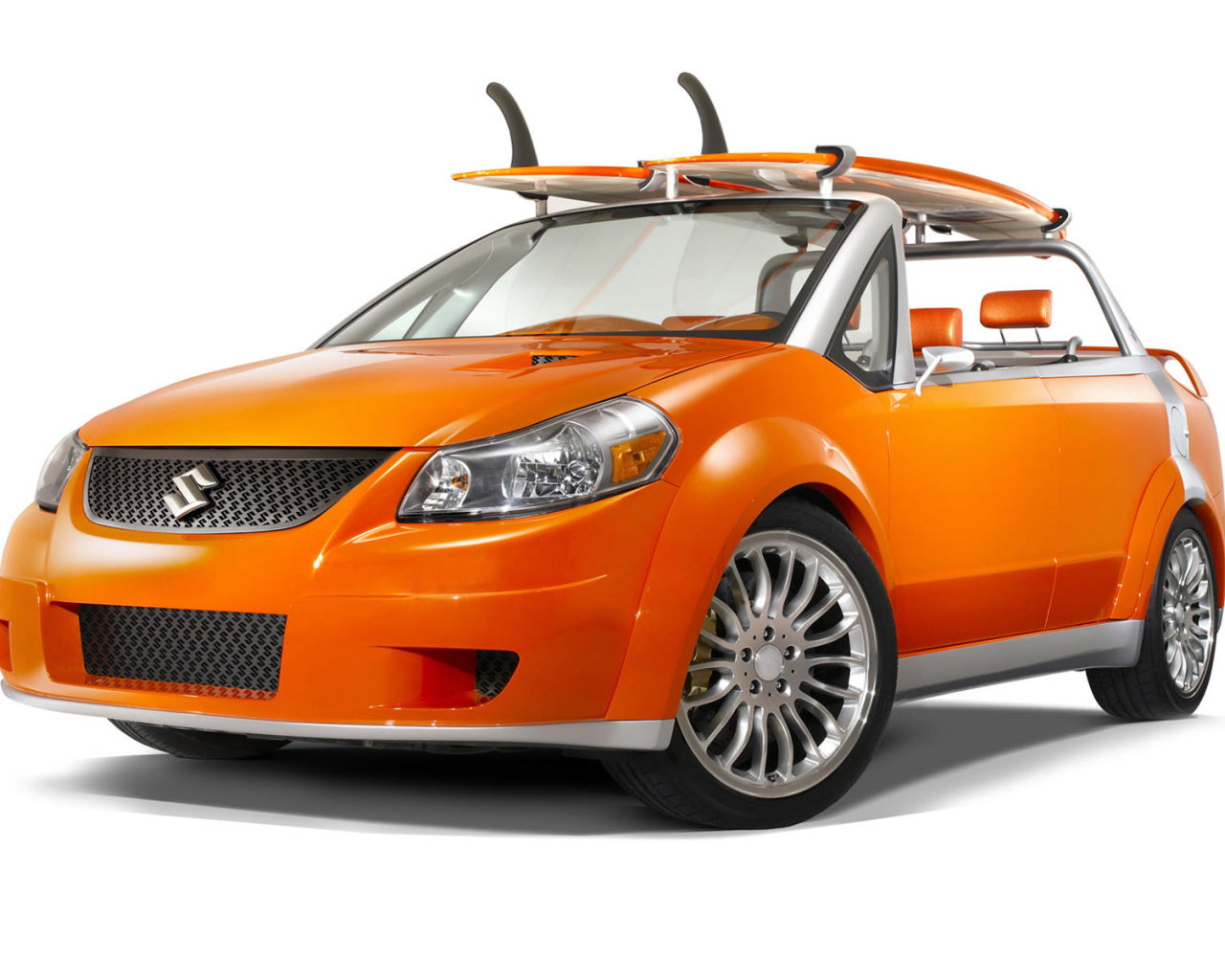 Новая машина Suzuki SX4