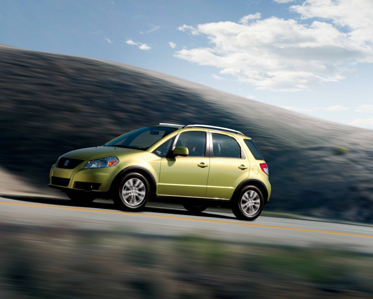 Новый автомобиль Suzuki SX4