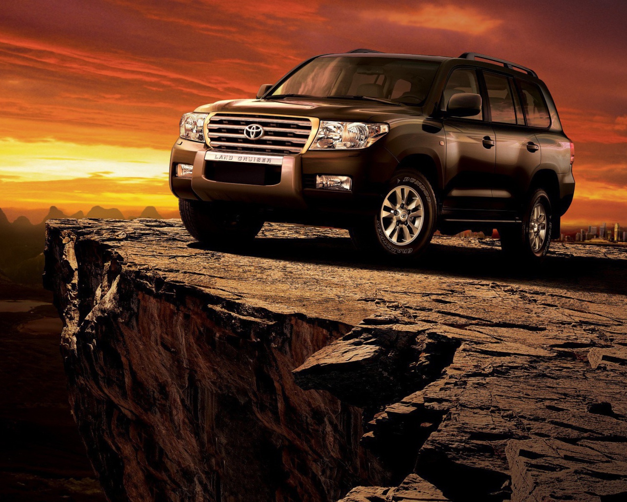 Toyota Land Cruiser 100 4.7 бензиновый 2003 на DRIVE2
