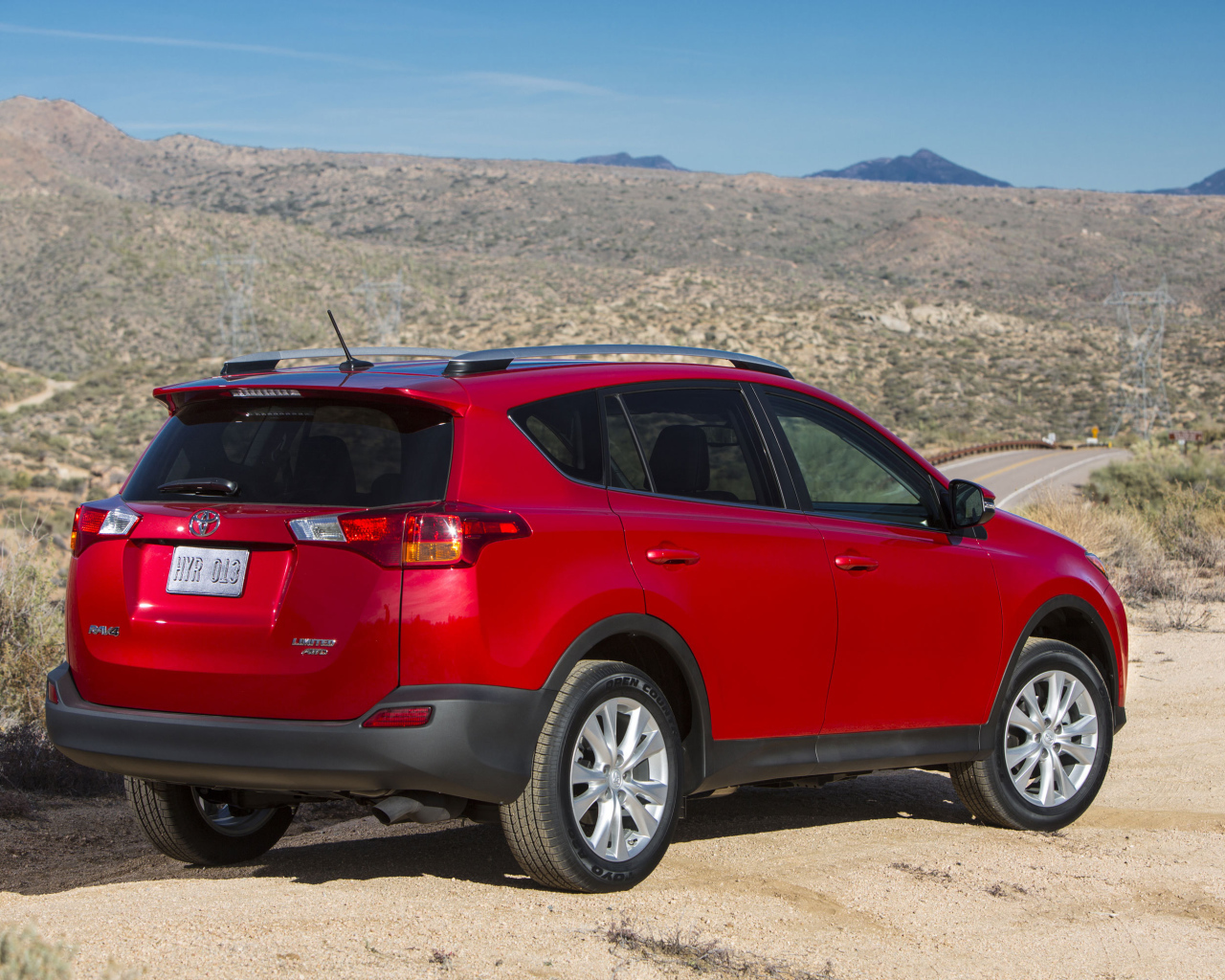 Надежный автомобиль Toyota RAV4