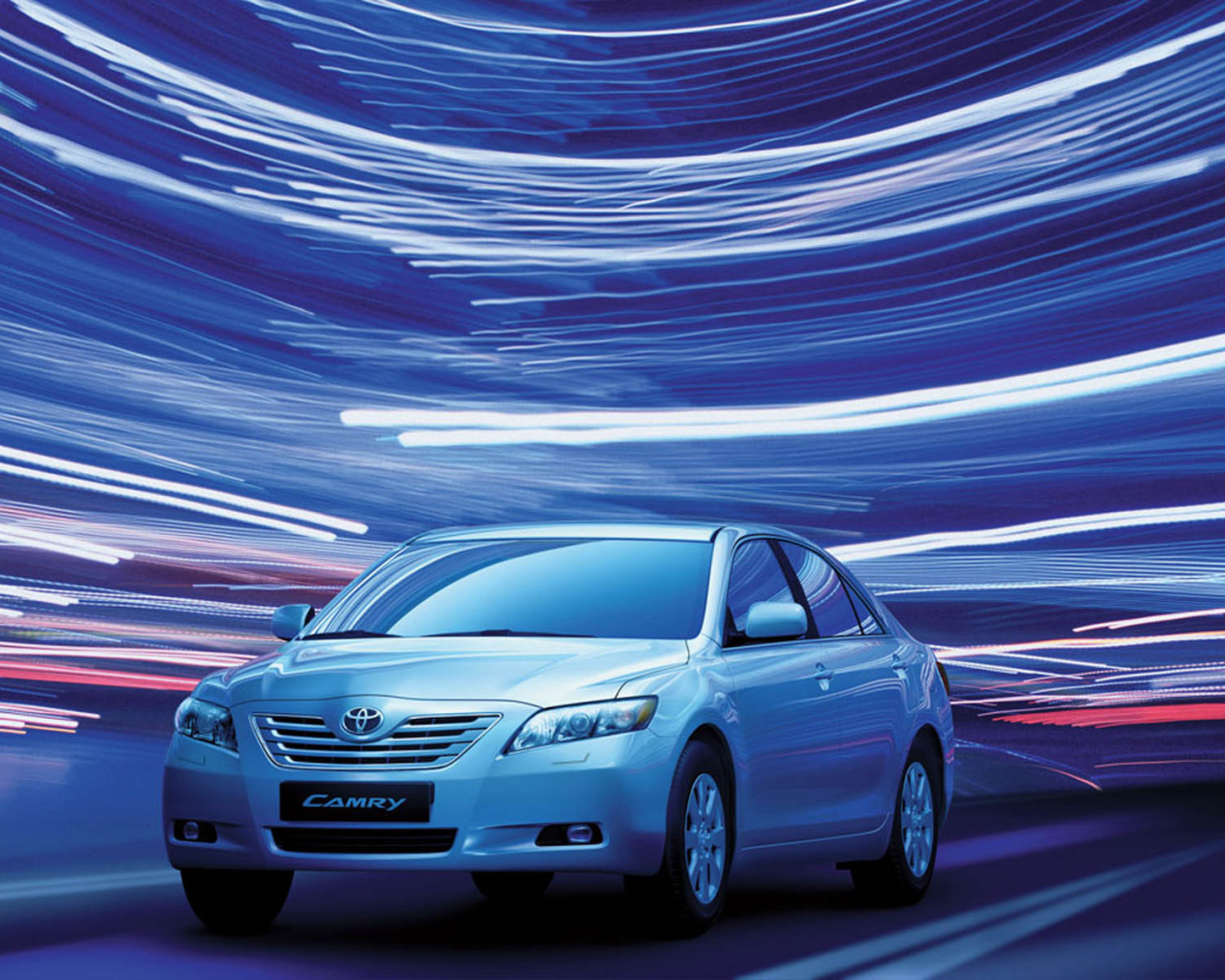 Новая машина Toyota Camry