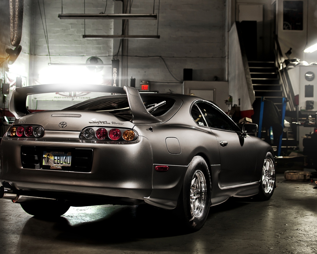 Спортивный автомобиль Тойота супра