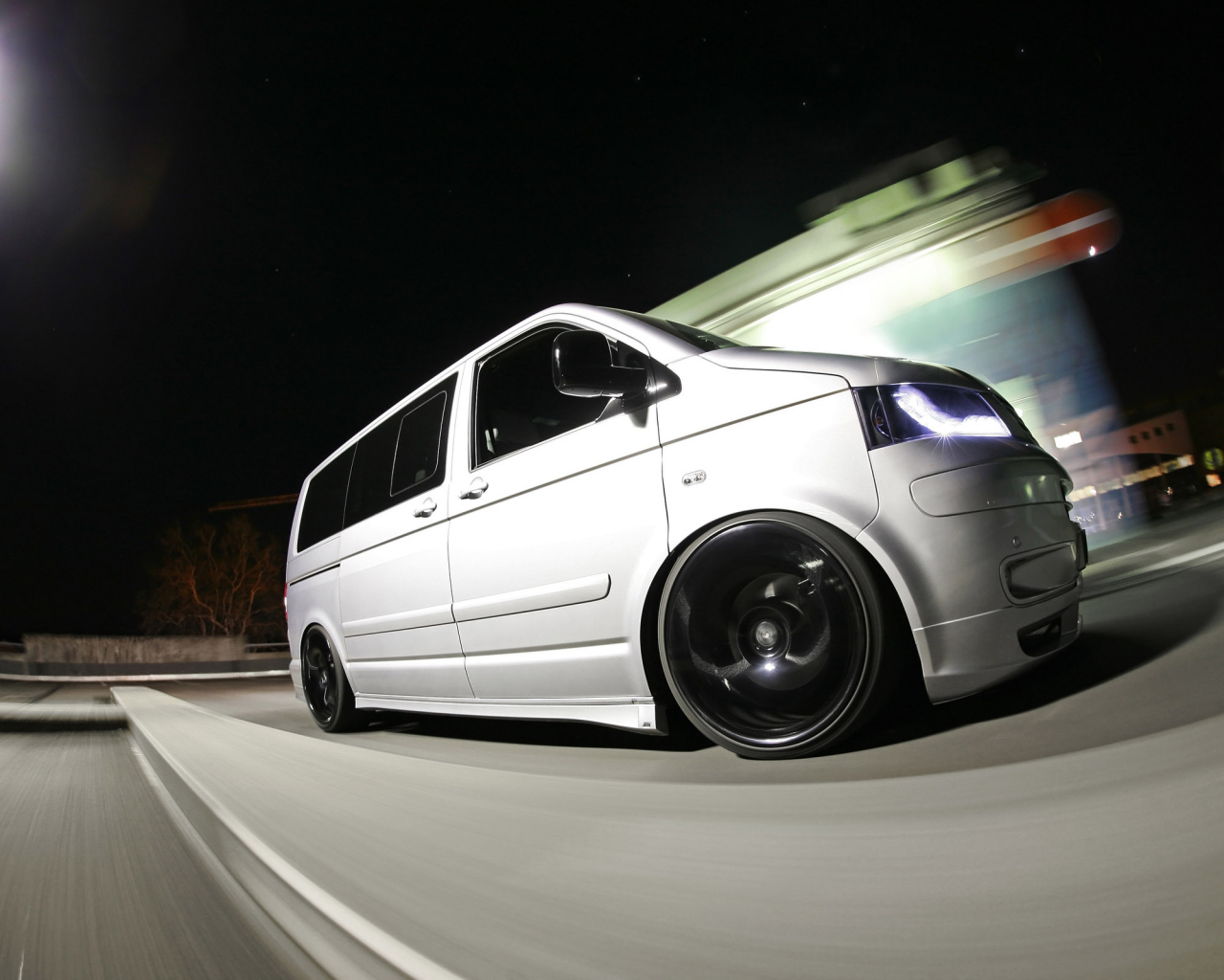 Новый автомобиль Volkswagen Transporter