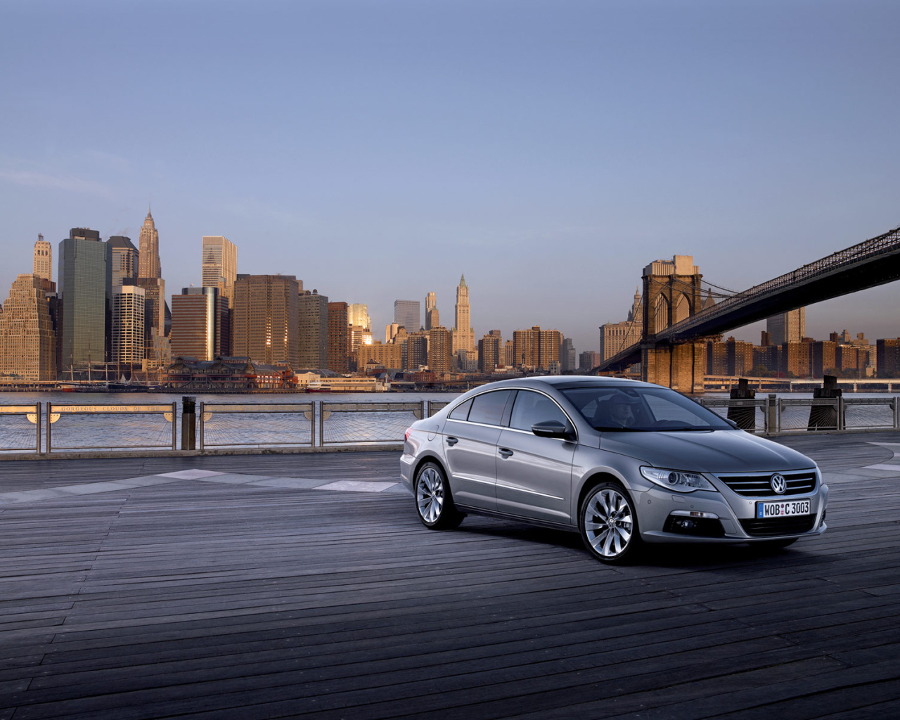 Фото автомобиля Volkswagen Passat