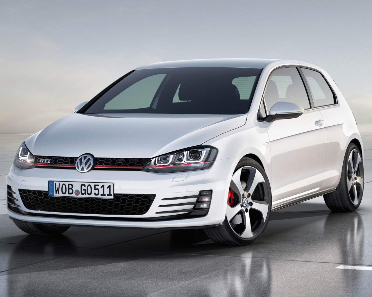 Надежная машина Golf GTI 2014 года