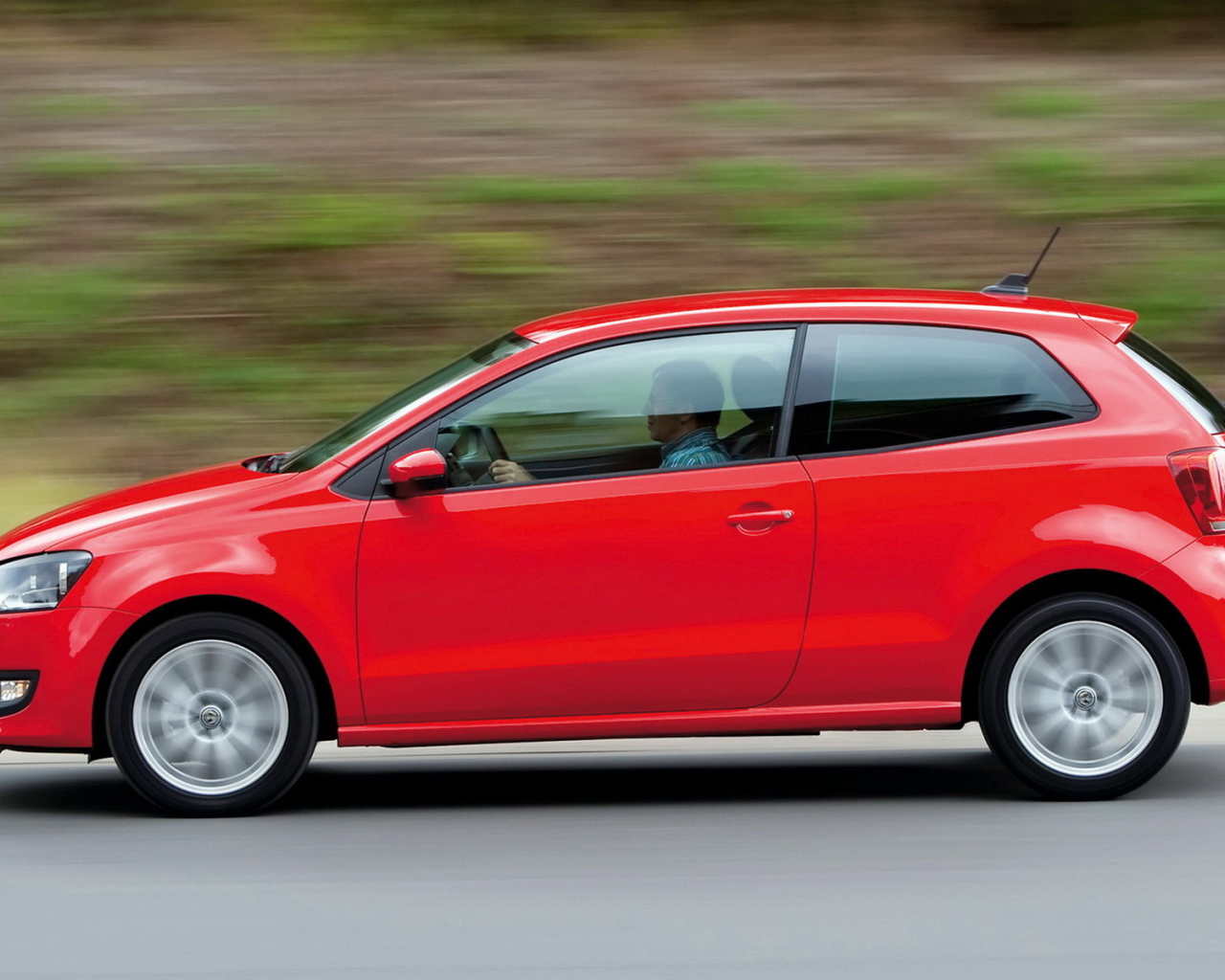 Надежный автомобиль Volkswagen  Polo (Поло) 2014